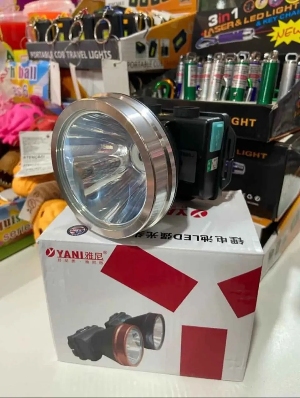 Promoção lanterna Yani com sensor
