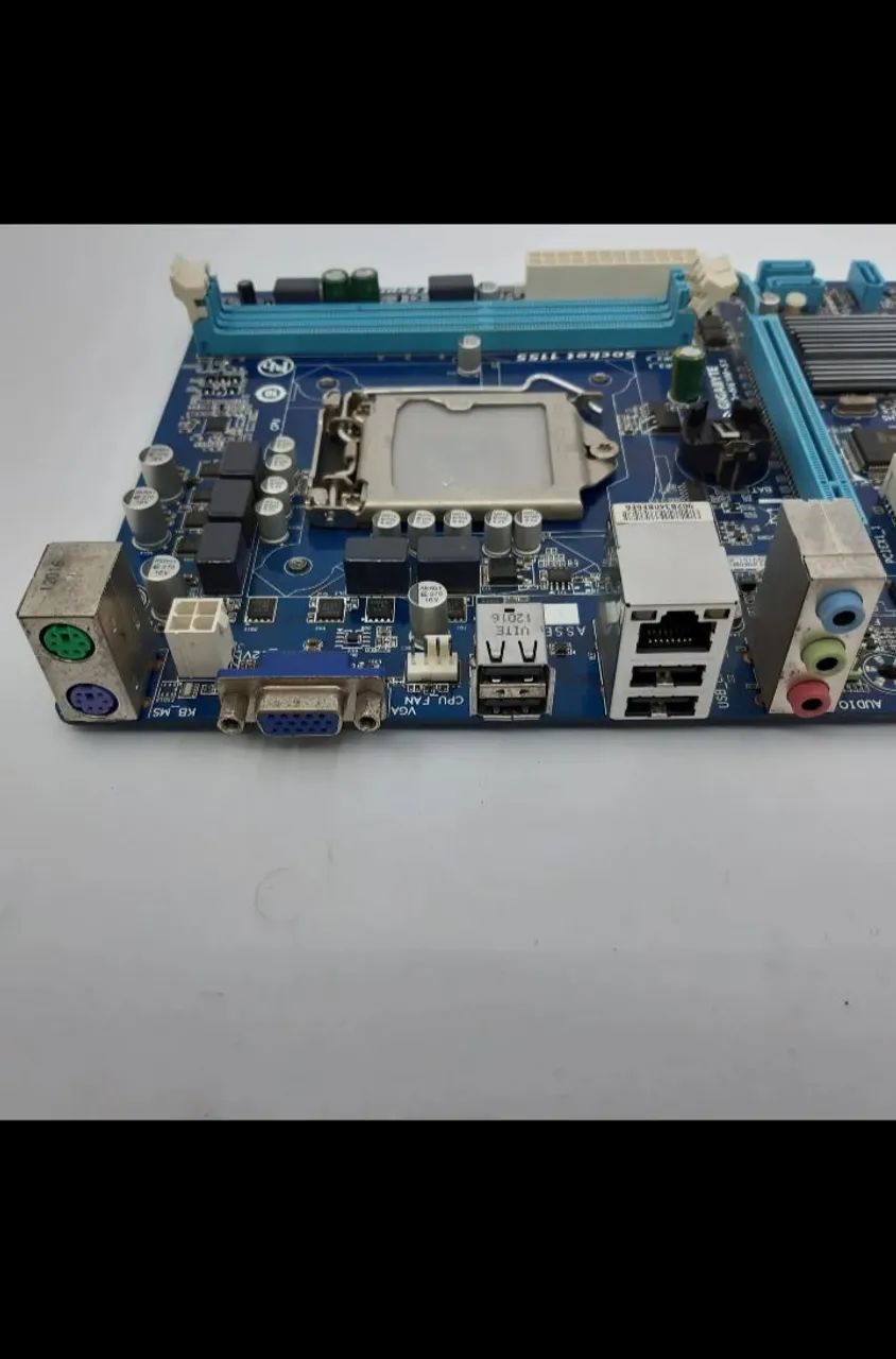 Placa-mãe Gigabyte GA-H61M-S1 + Processador i5 3.20 GHz + Memória 8GB Ram DDR3 Troco Em TV - Foto 3