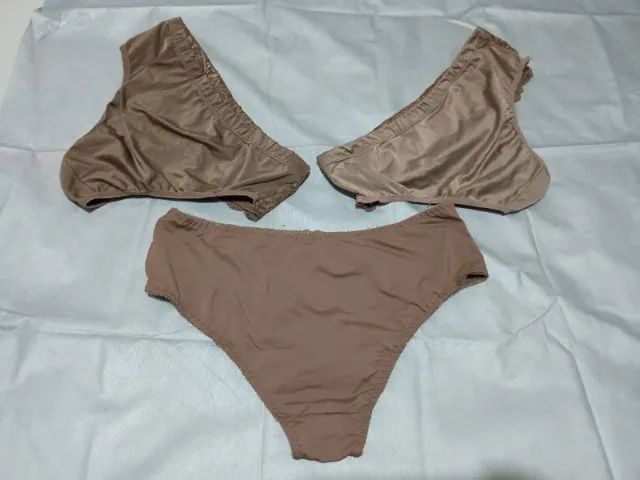 SUTIÃ COM 3 CALCINHAS COR CHOCOLATE - TAM. 52 PLUS SIZE - NOVO - Foto 4