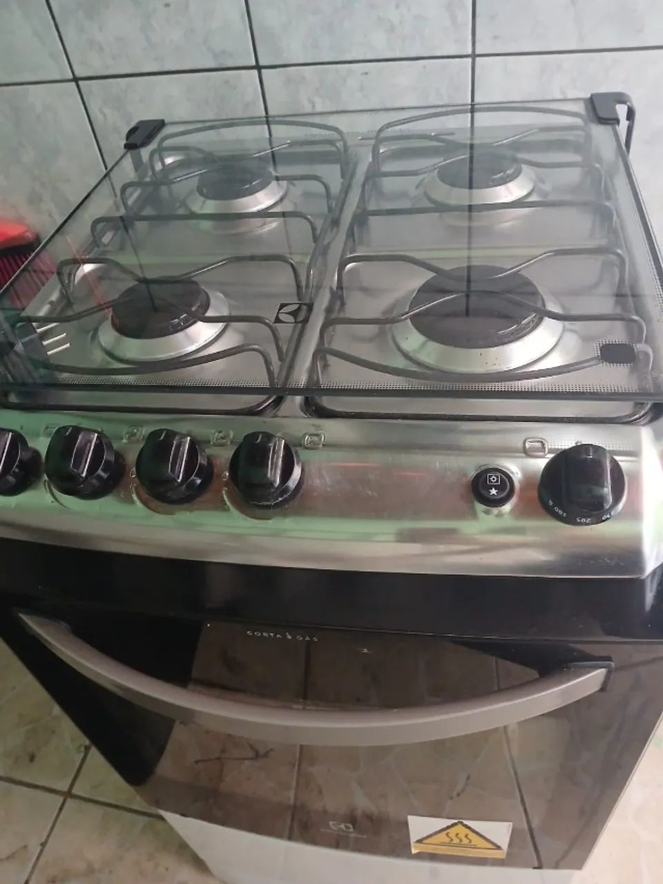 Fogão 4 Bocas Electrolux Branco Vidro Interno Removível (52LBU) - CONVERTIDO PARA GÁS ENCA