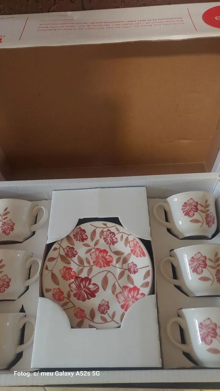 Jogo de xicaras com pires - Foto 2