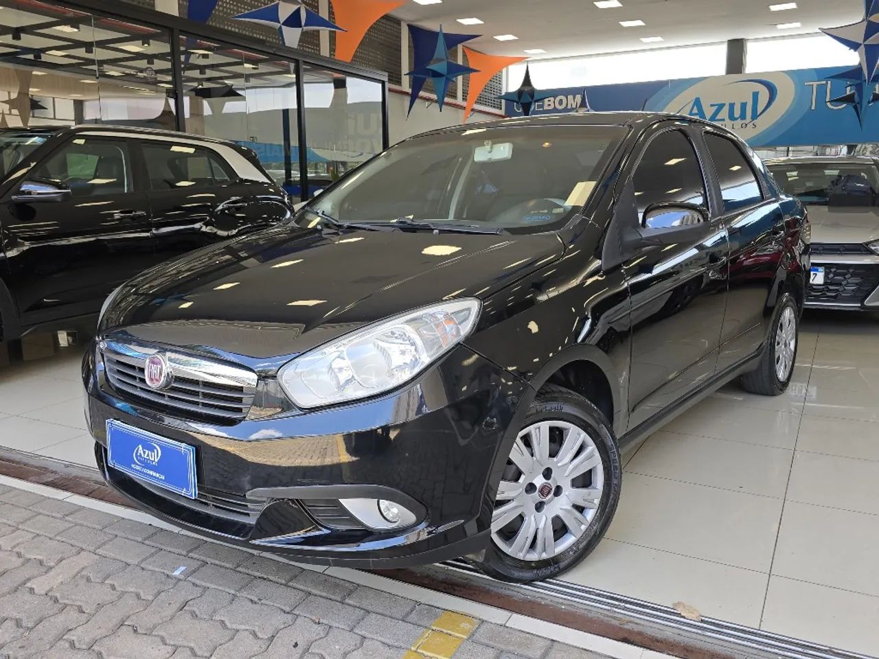 Fiat Siena Attractive 1.4 Fire Flex 8V 4P 2013 - Foto 3