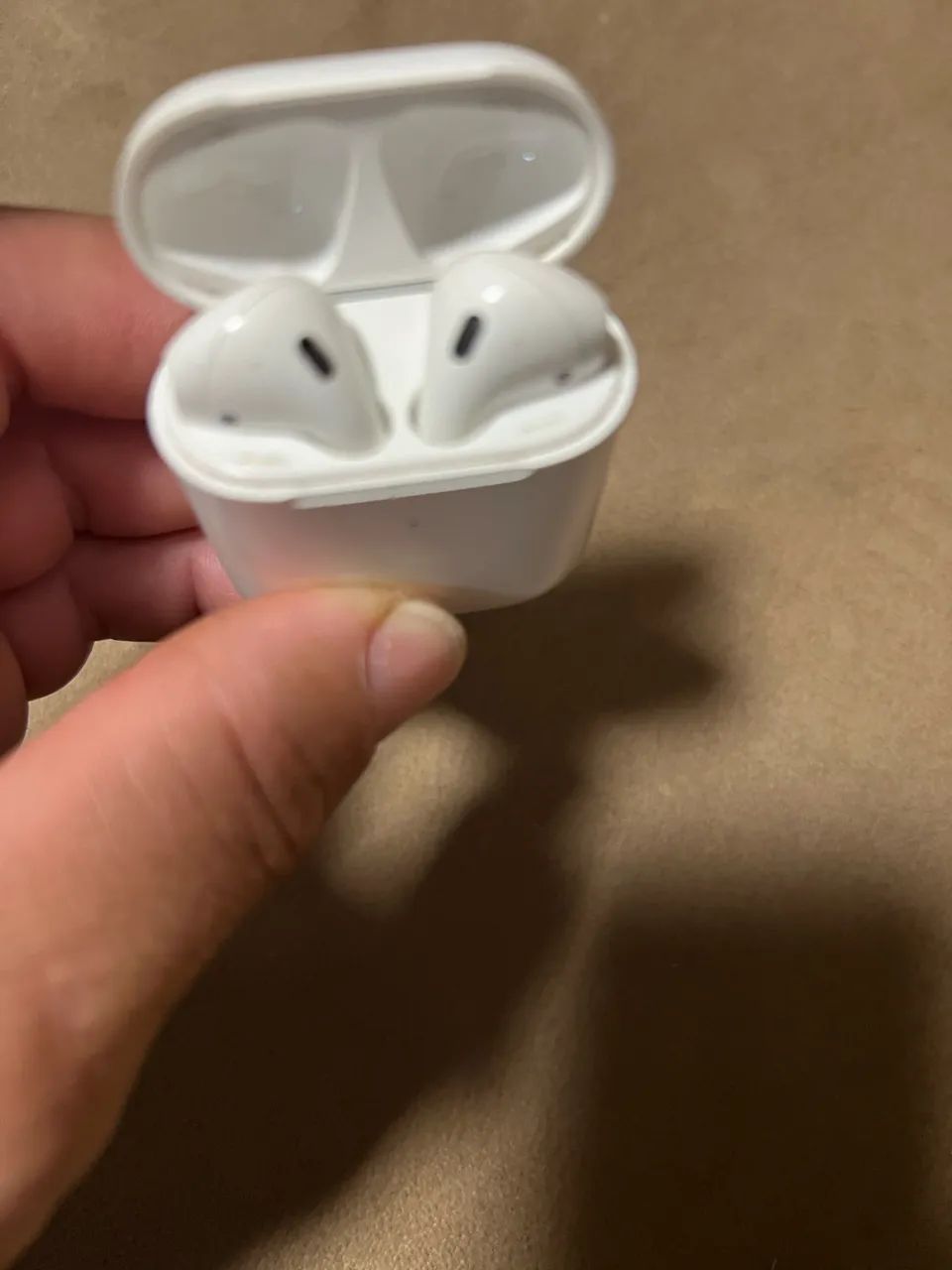 AirPods 2