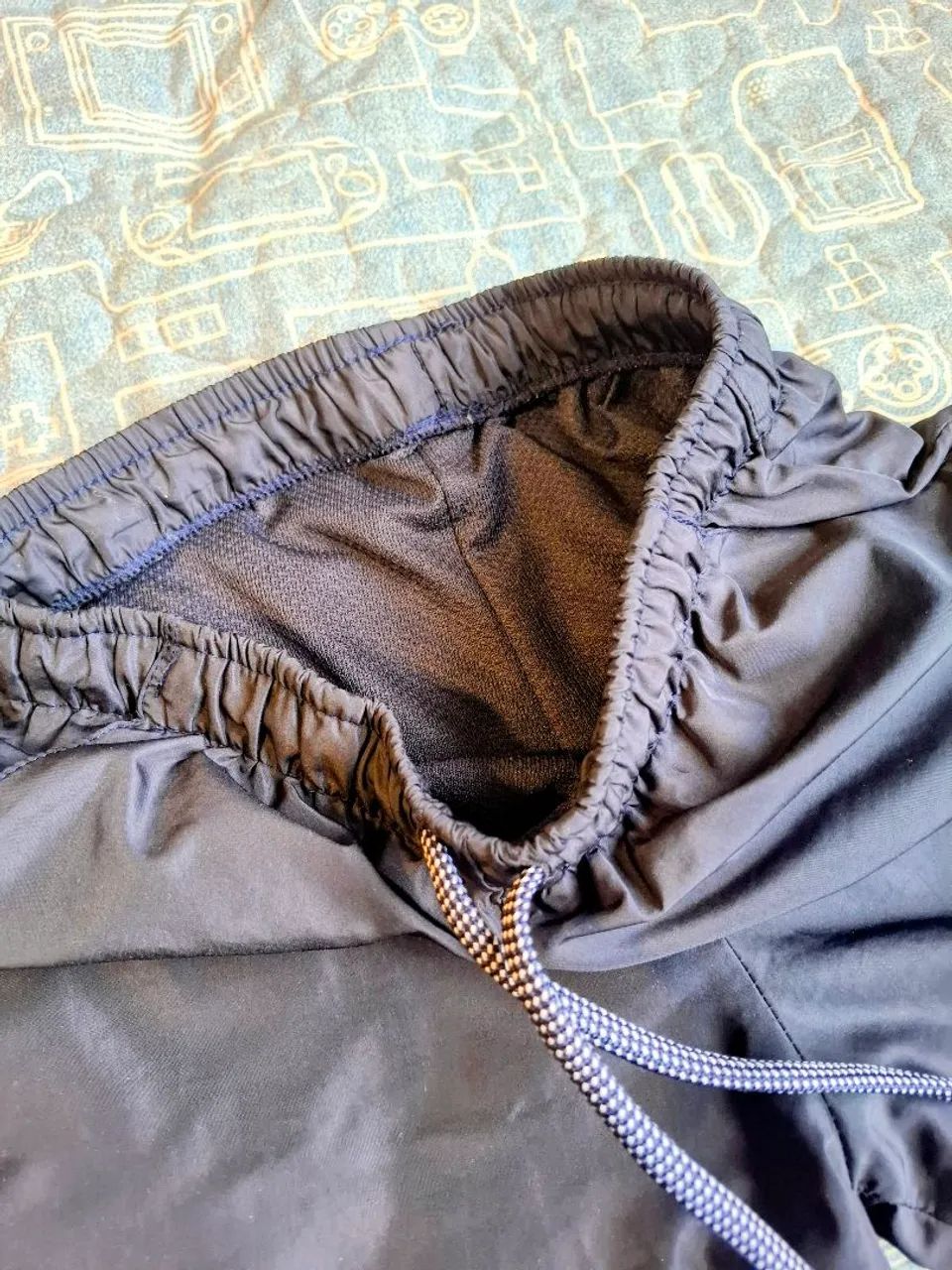 Calça Tactel forrada 9 anos  - Foto 2