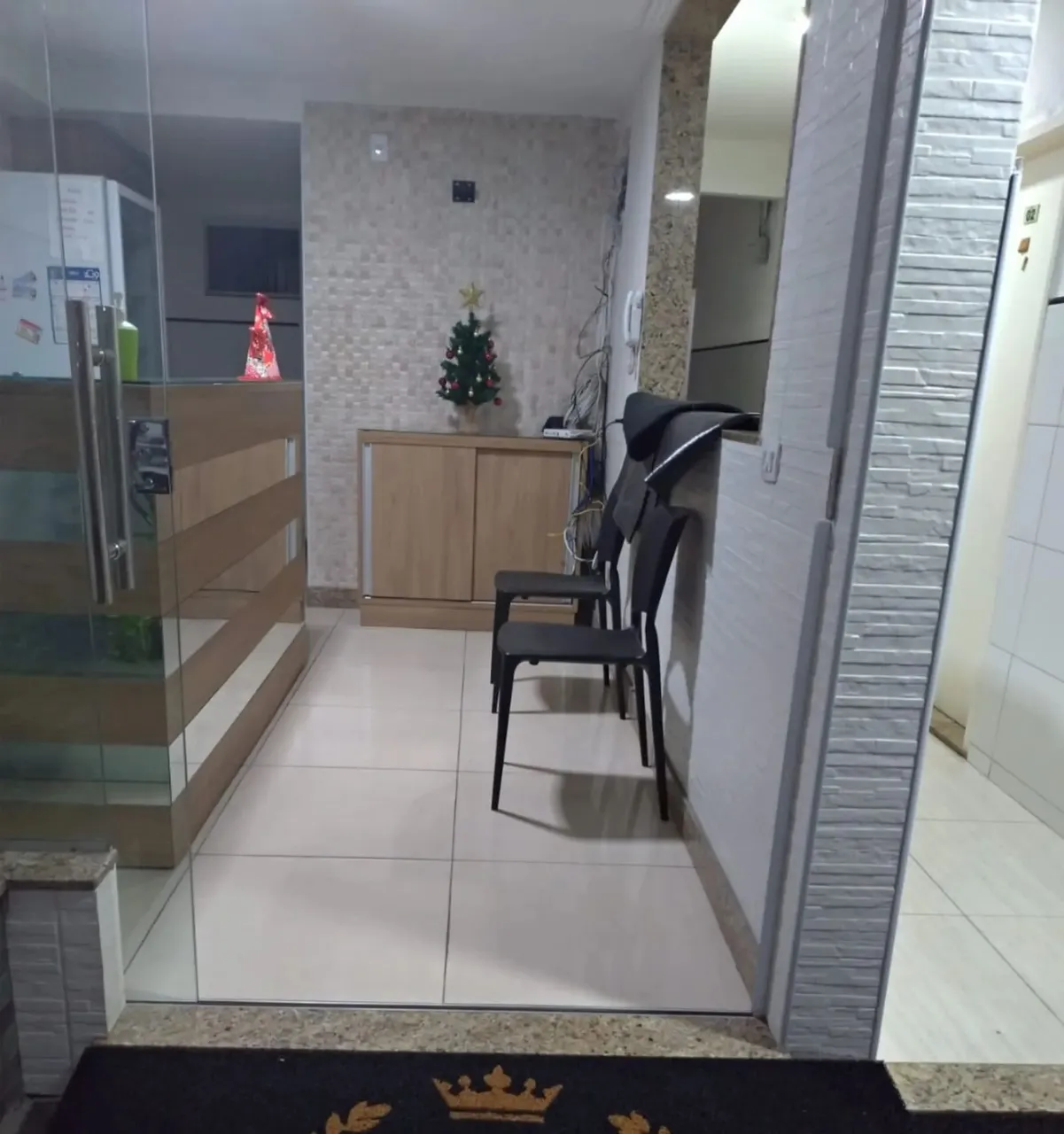 VENDO POUSADA COM EXCELENTE RENDIMENTOS LUCRATIVOS NO SIQUEIRA CAMPOS - OPORTUNIDADE ÚNICA