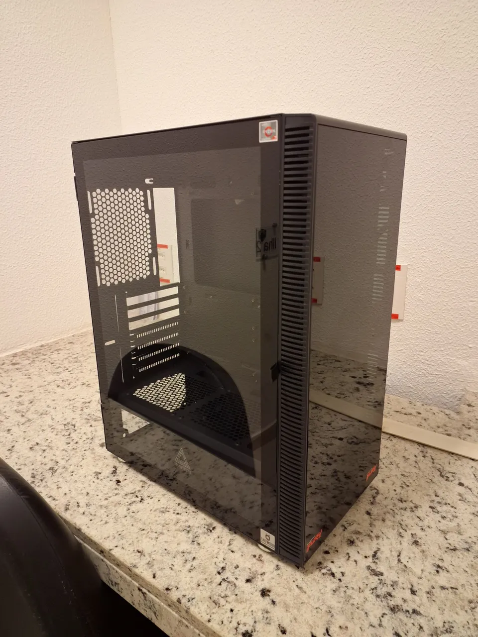 Gabinete Montech X3 Glass