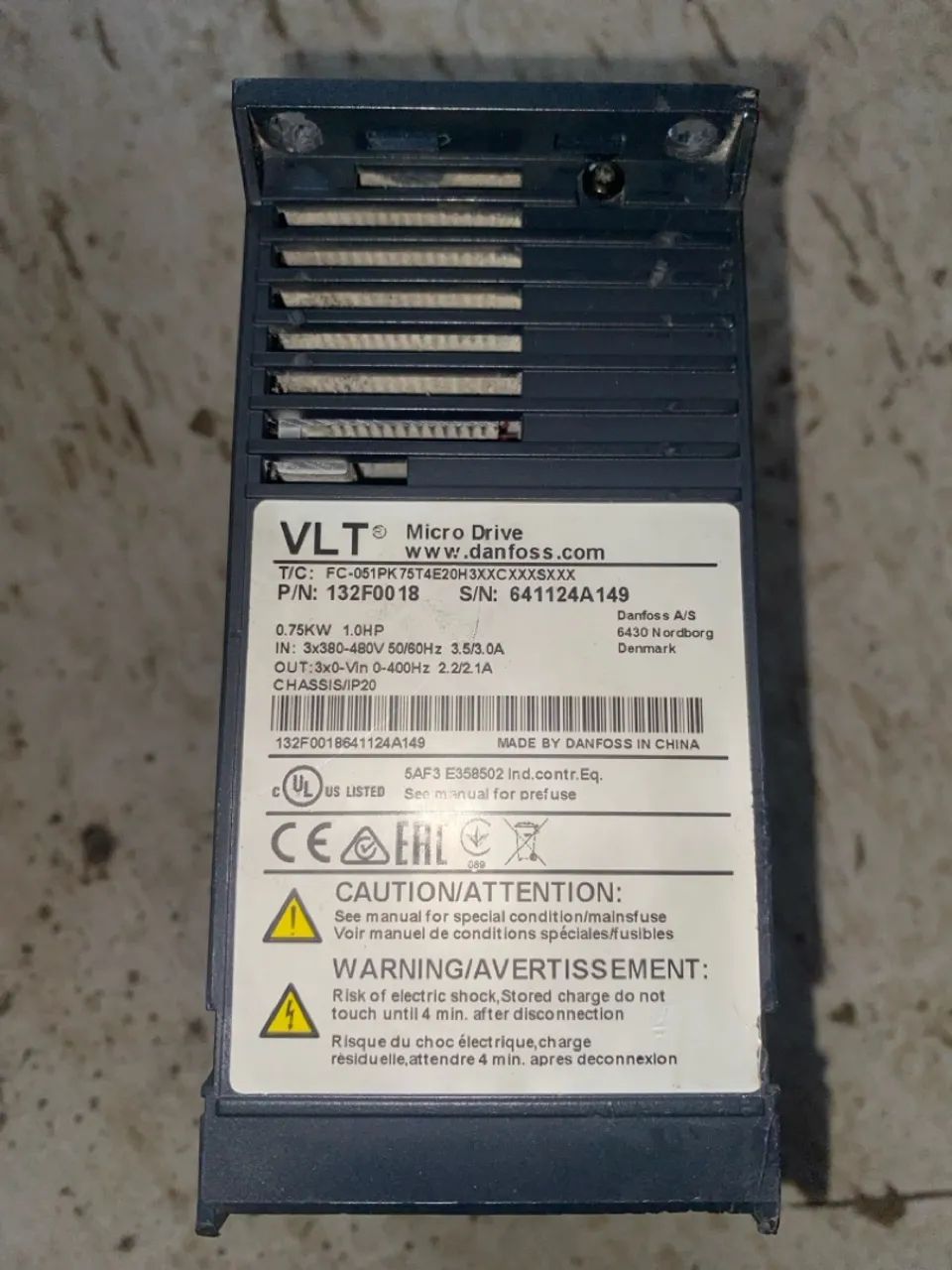 Inversor de frequência FC 051 PK75 T4E 20 H  Danfos 380 Volts  - Foto 2