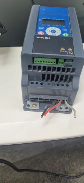Inversor de frequência VACON para motor até 1,5CV - Foto 2