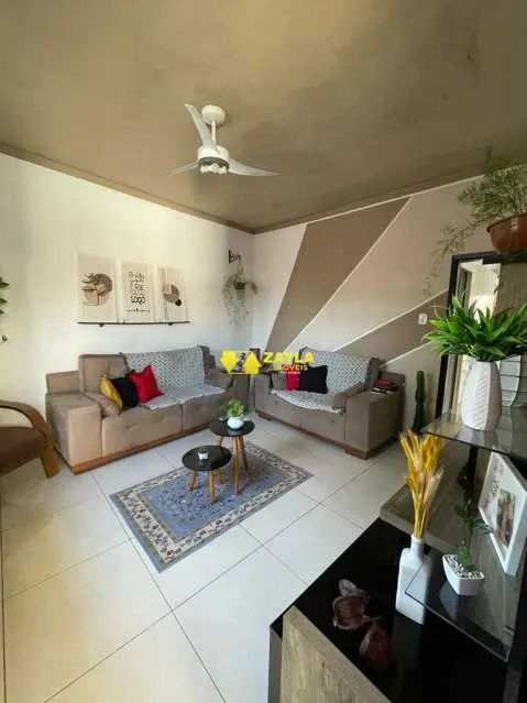 Casa à venda em Bento Ribeiro
