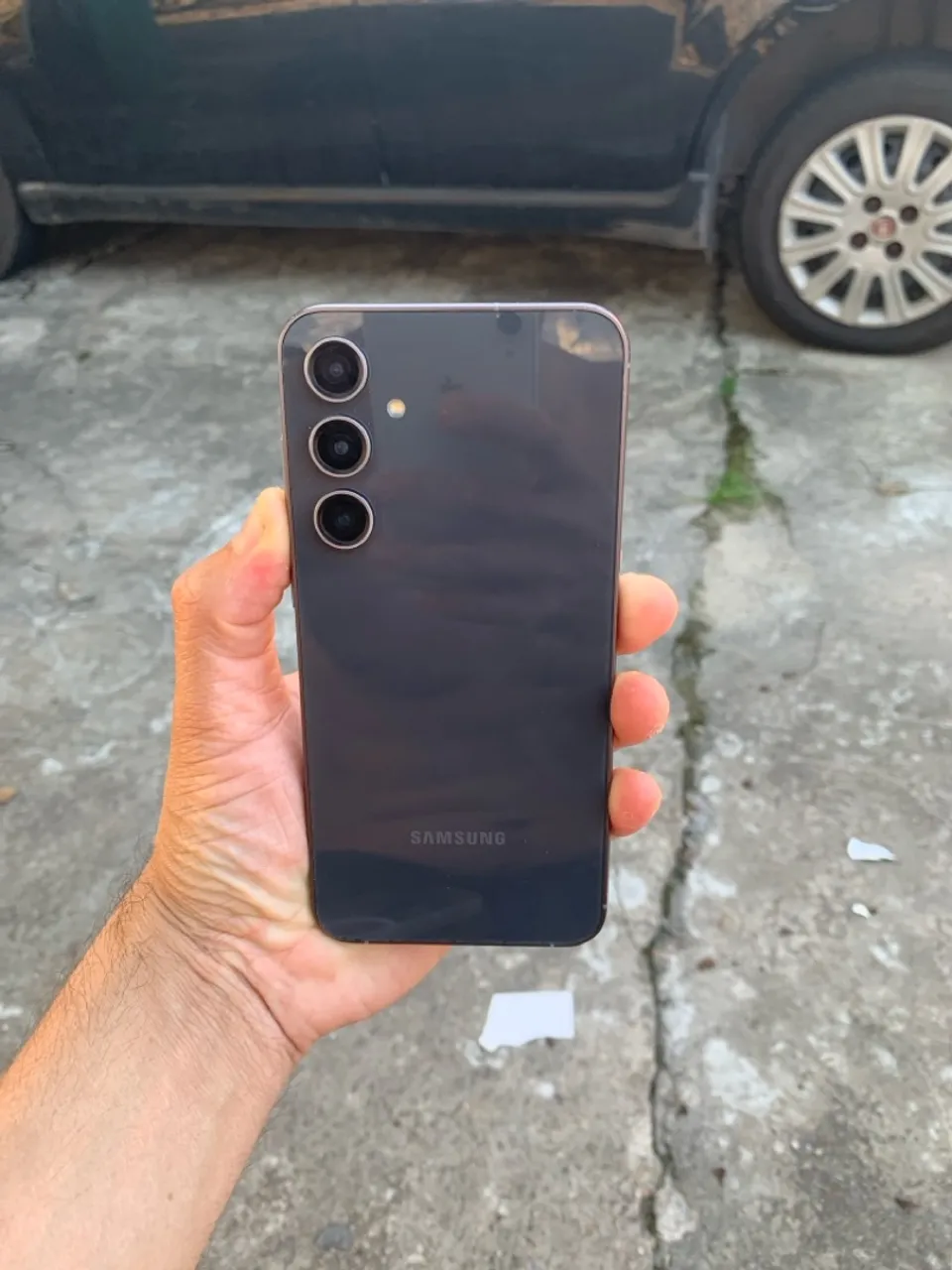 Samsung Galaxy S23 - Cinza