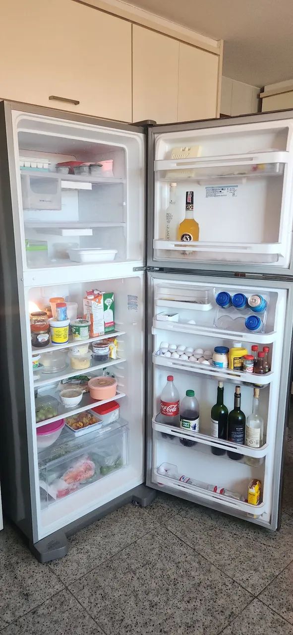 Geladeira Eletrolux 470 litros  - Foto 4