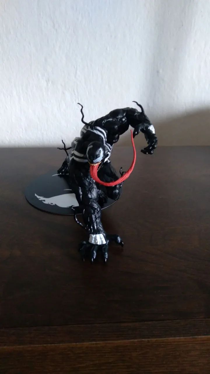  Boneco Venom Marvel 
