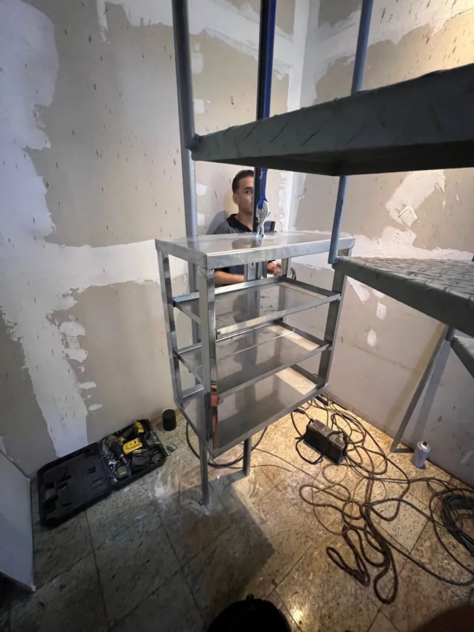 Elevador de Carga para Comercio e restaurante  - Foto 4