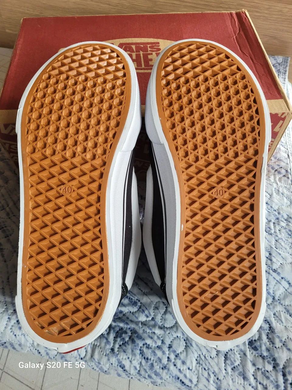 Tênis Vans Preto e Branco - Novo - Foto 4