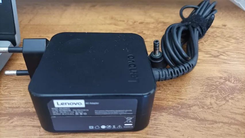 Notebook Lenovo Core i5 10th 8gb SSD Tela 15 Perfeito - Foto 5