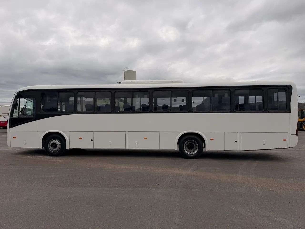 Ônibus Rodoviário Marcopolo Ideale VW 17230 2011/12 com ar condicionado - Foto 4