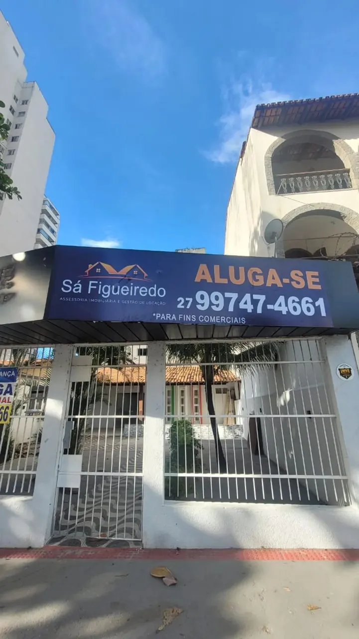 OPORTUNIDADE! CASA COM 300M² PARA FINS COMERCIAIS EM AREA NOBRE DE ITAPARICA!