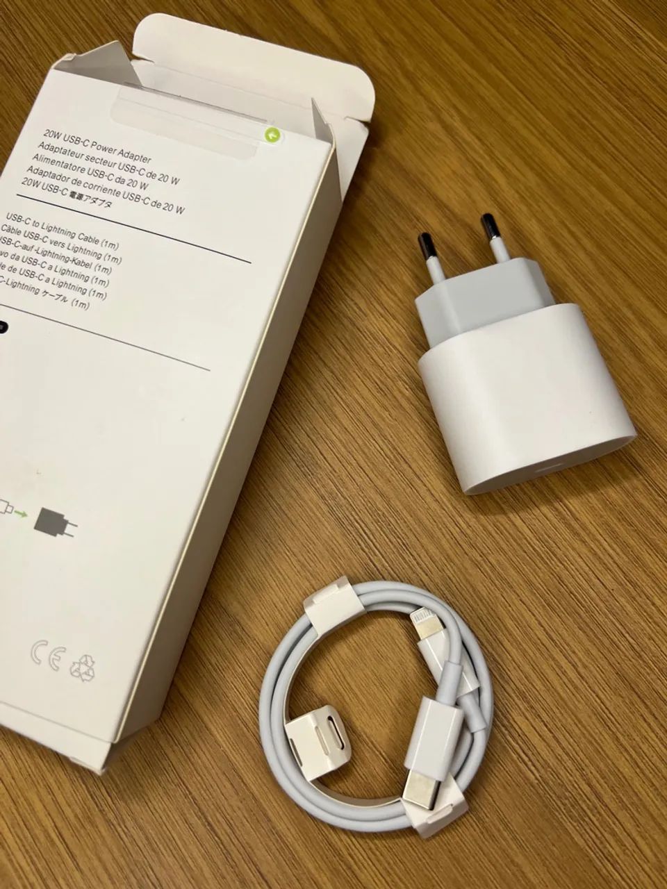 Carregador IPhone Apple 20W USB-C e Cabo Lightning - Novo - Foto 5
