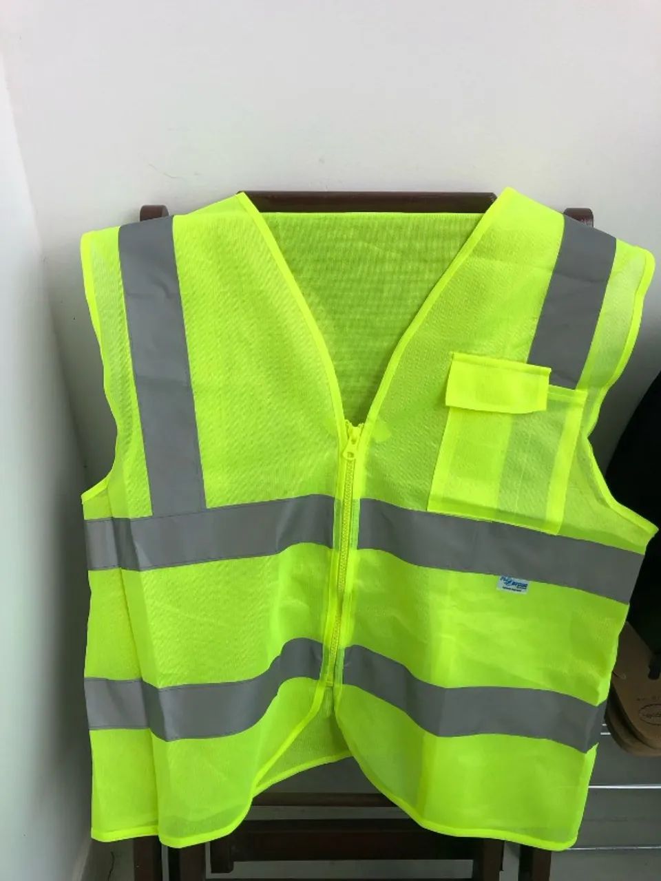 Vendo KIT EPI, Botina de Segurança e Colete de Alta Visibilidade