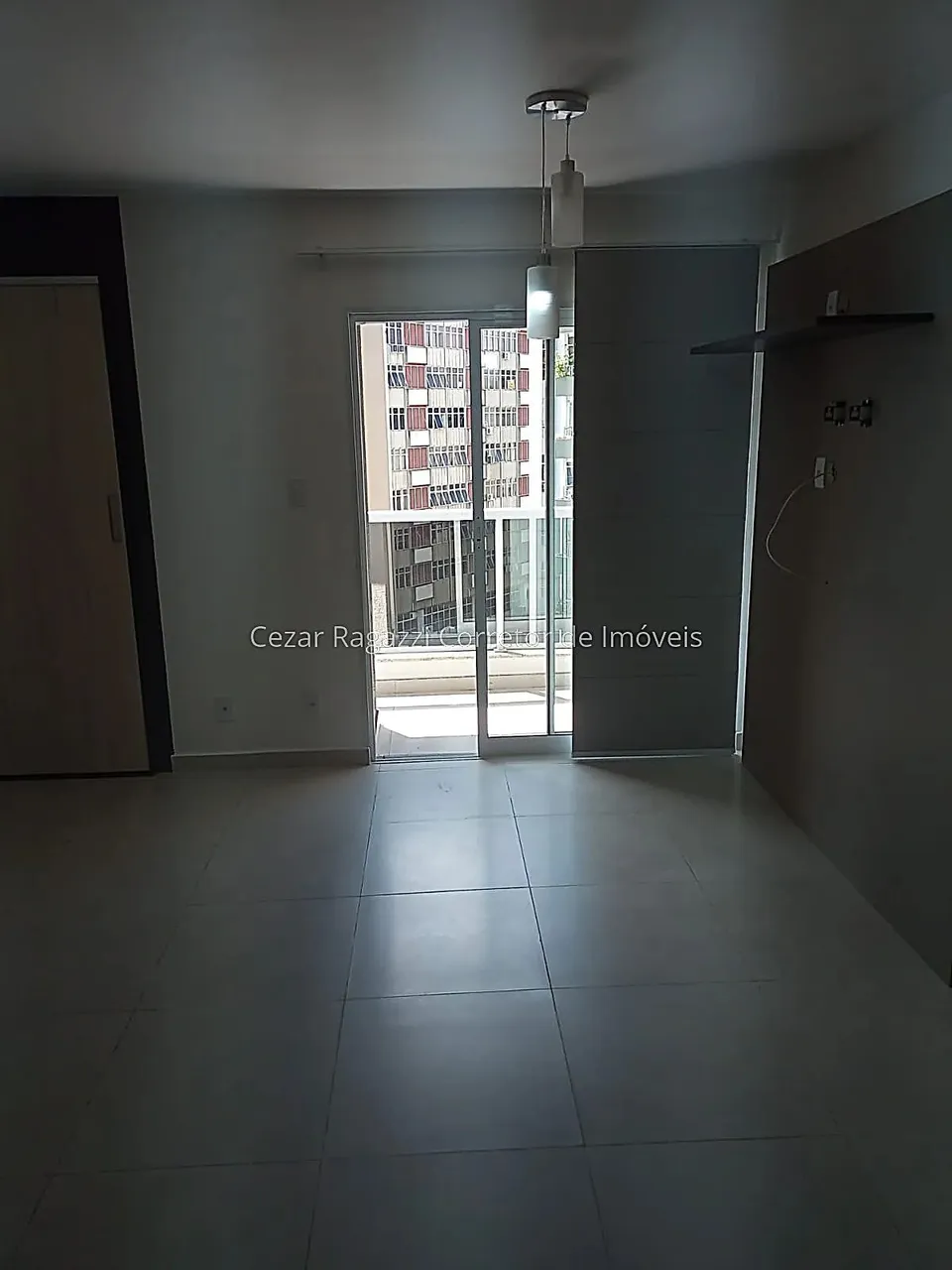Studio disponível para locação na Itamar Franco , Centro - Juiz de Fora - MG