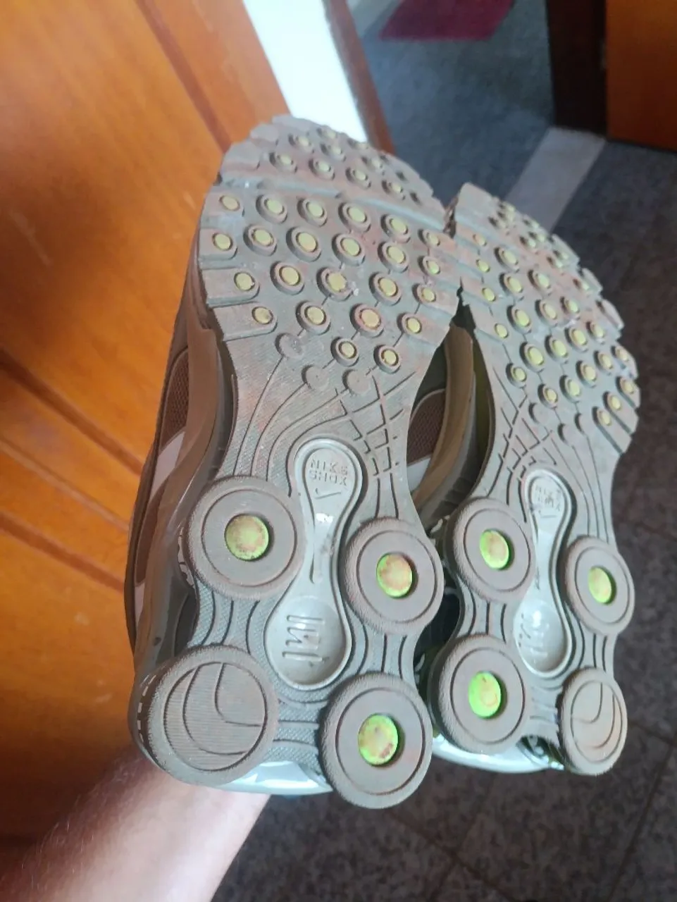 Tênis Nike Air Shox Ride 2 supreme