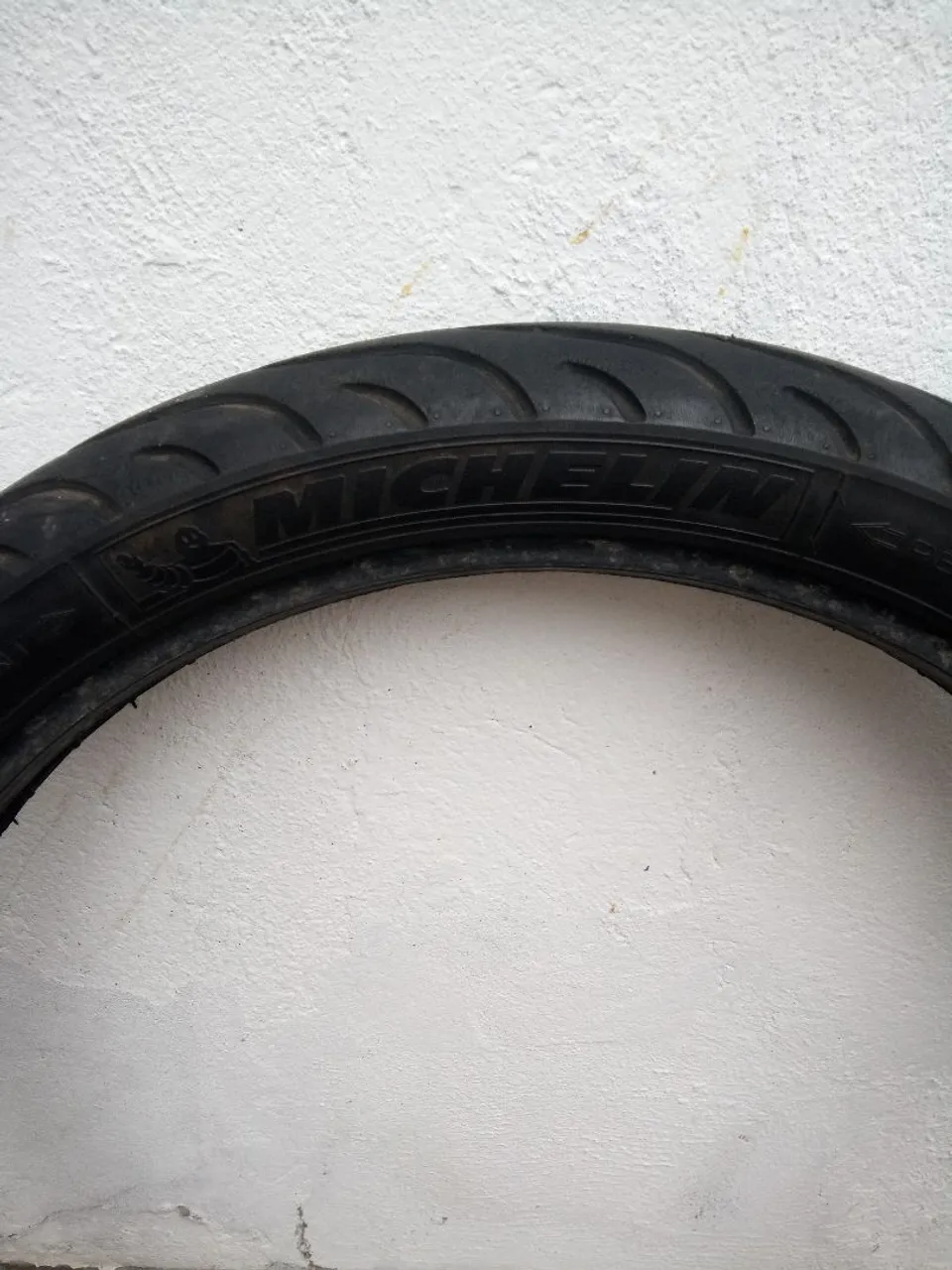 Pneu Michelin Pilot Street 80/90-17