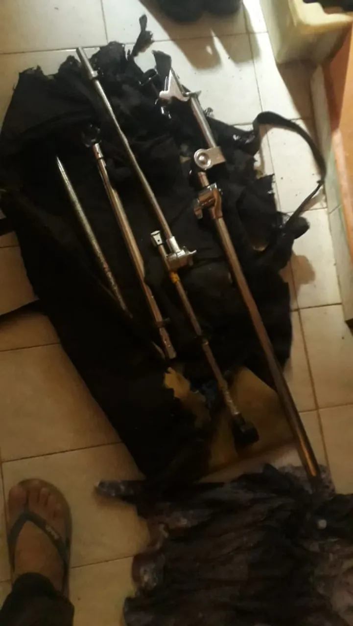 Peças de bateria antigas