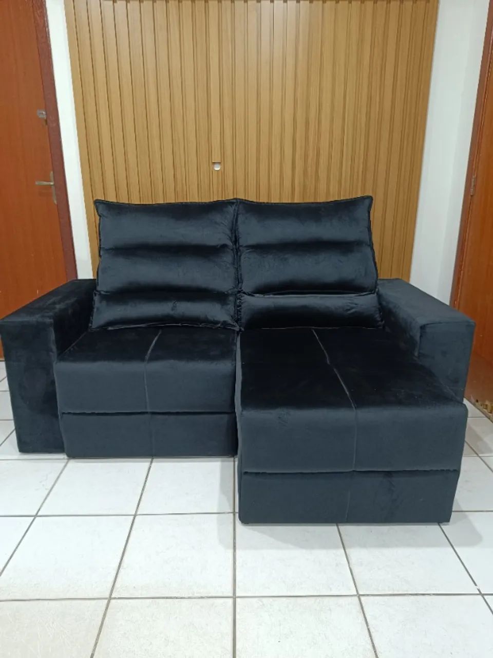 SOFA RETRATIL TRENTO 1,80 DE LARGURA