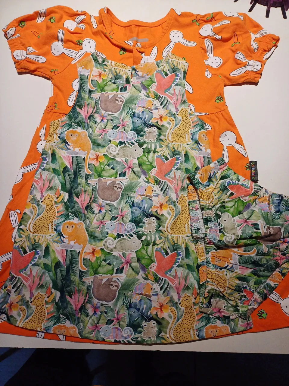Conjunto de Vestidos: Tamanhos 1 a 2 anos