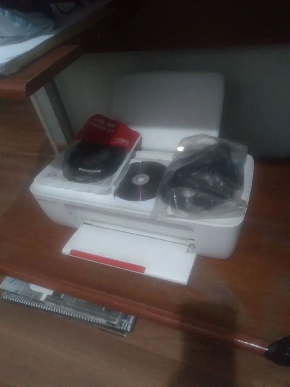 Impressora HP deskjet branca64307867506946120