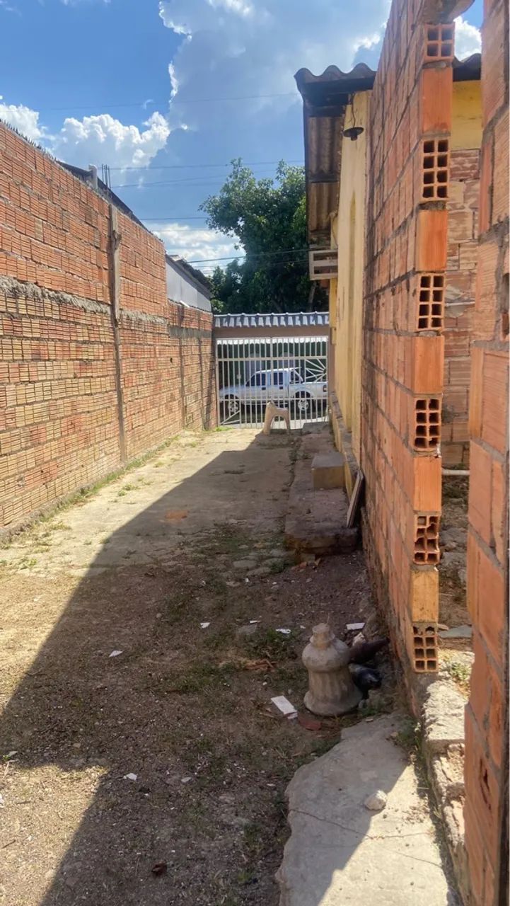 Aluga-se Casa Ampla no Conjunto Renato Souza Pinto - Cidade Nova - Foto 3