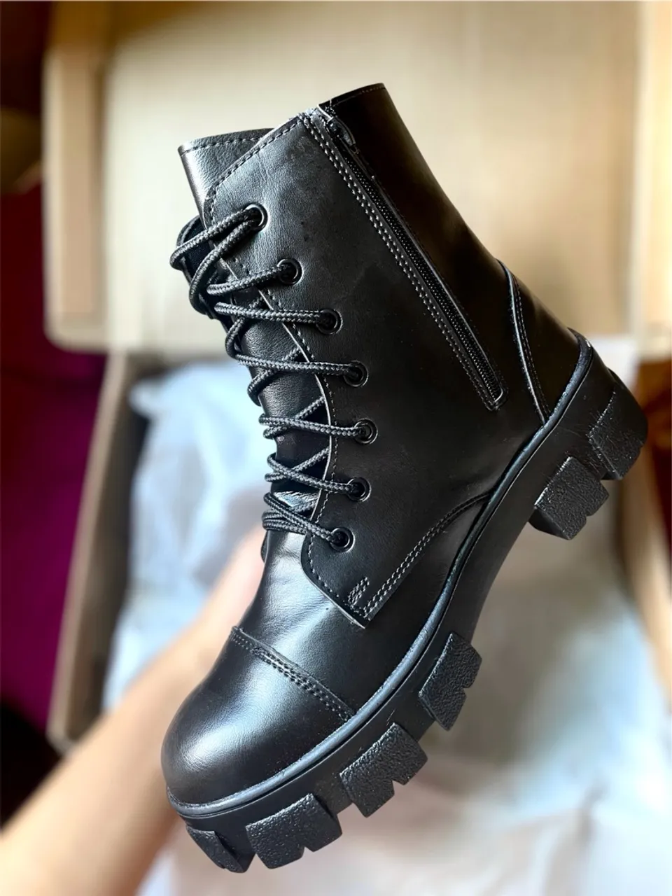 39- Bota Coturno Tratorada