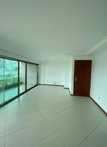 Apartamento frontal mar pé na areia - Foto 2