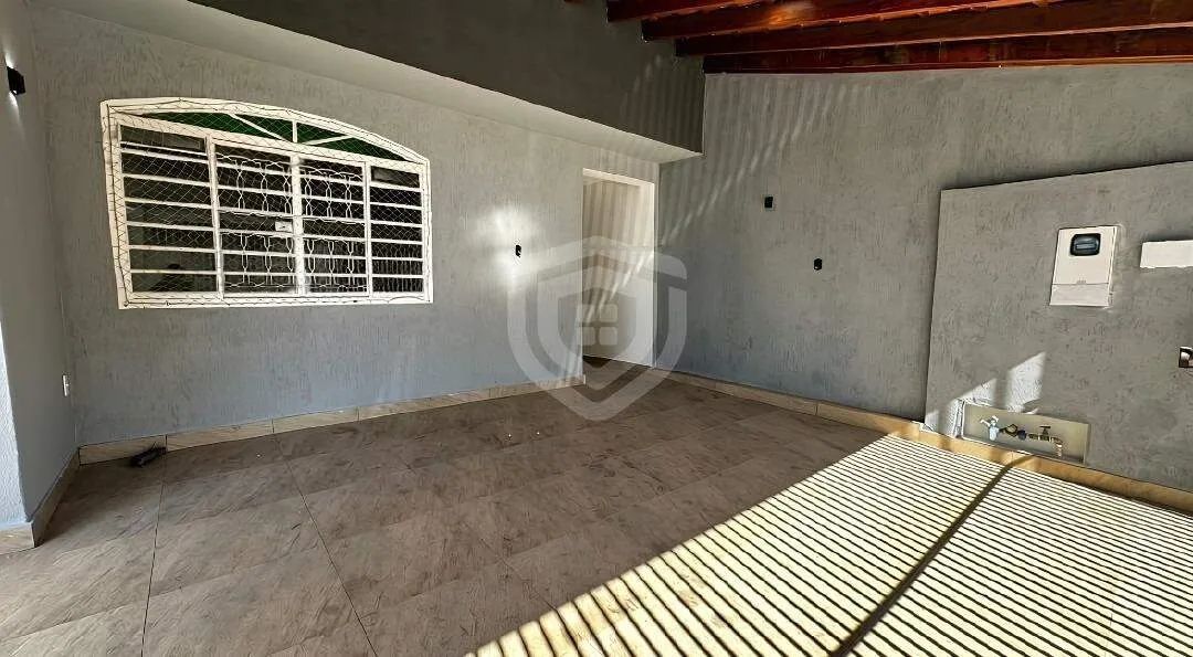 Casa 3 dormitórios, sendo 1 suíte - Vila Pacífico - Foto 2