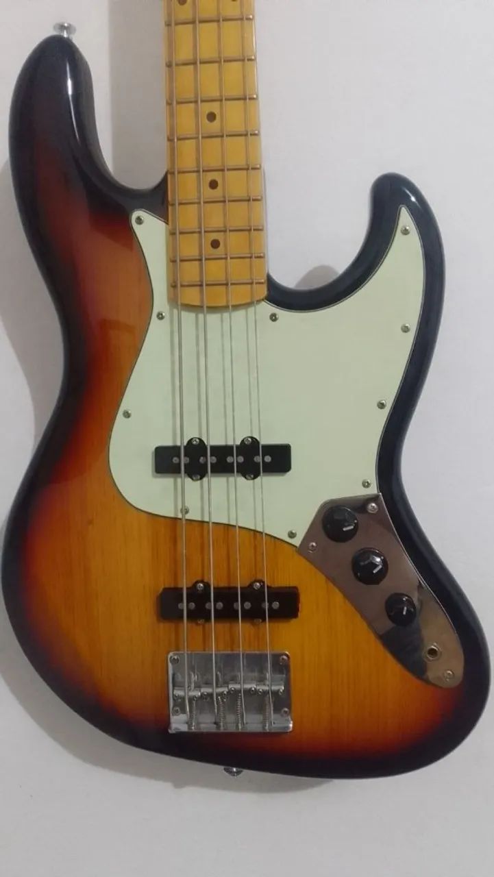 Baixo Tagima TW73 zero. - Foto 2