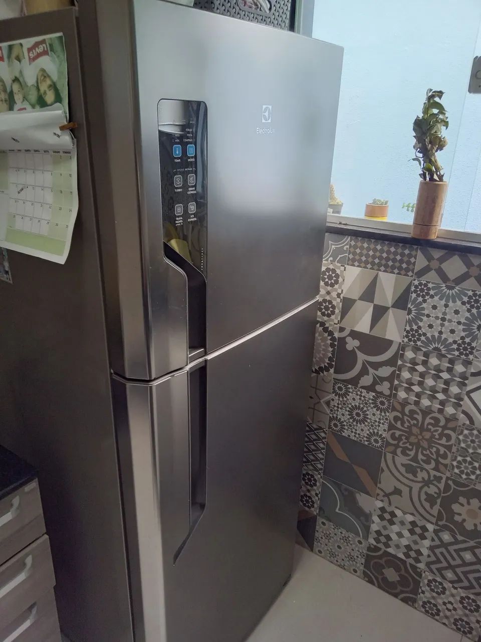 Conserto de Geladeiras, Freezer e expositor de bebidas  - Foto 4