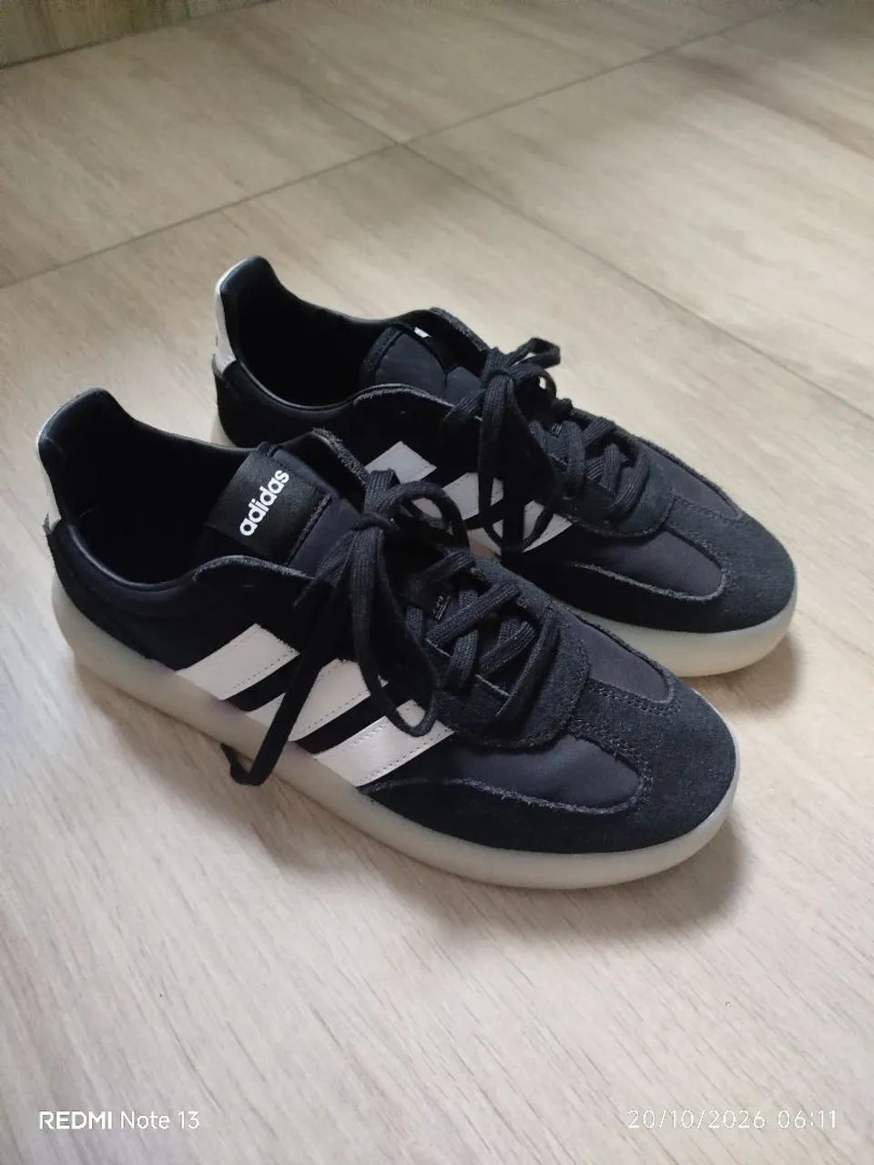 Tênis Adidas barreda