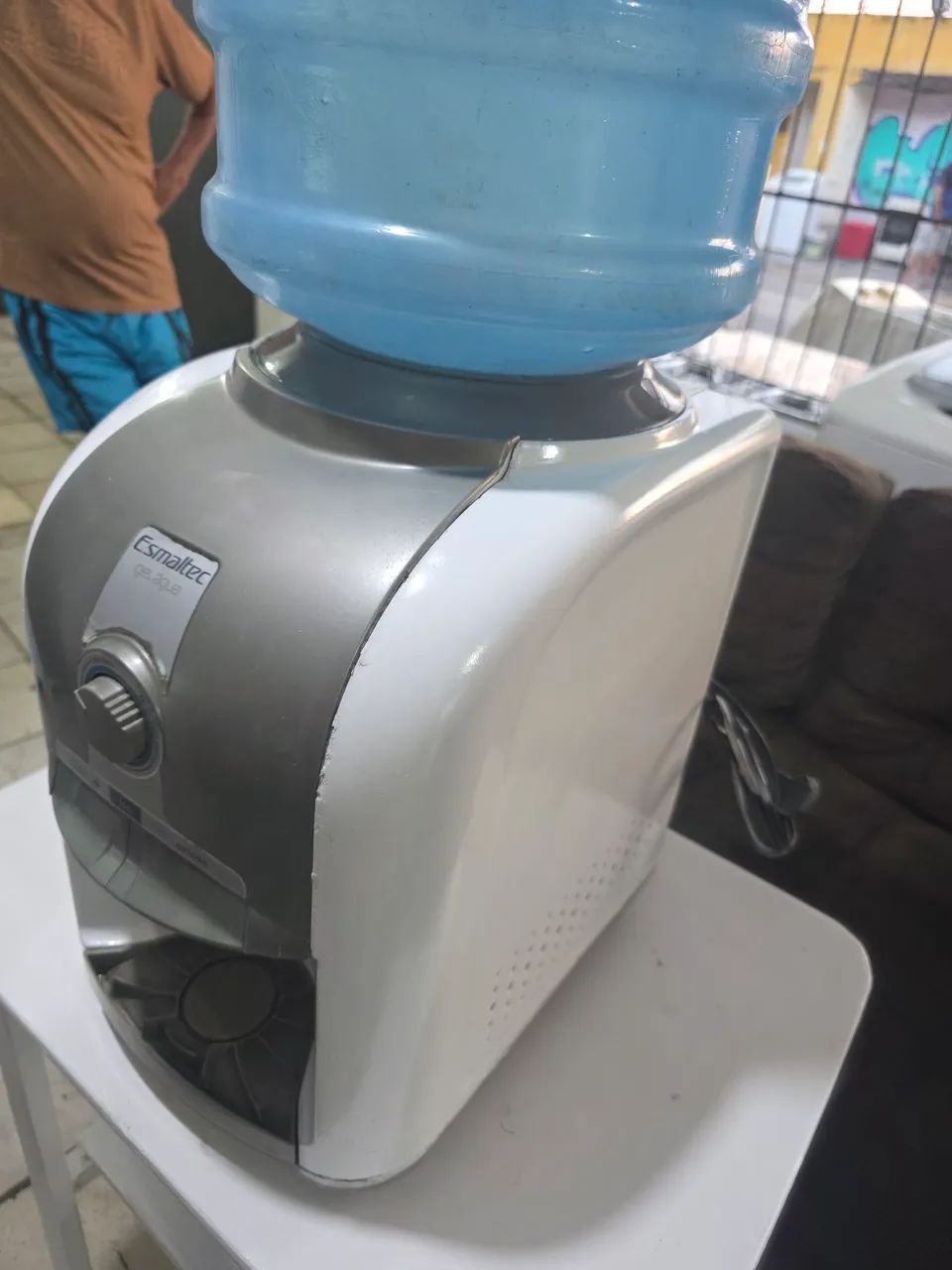 Gelagua esmaltec funcionando perfeitamente  - Foto 3