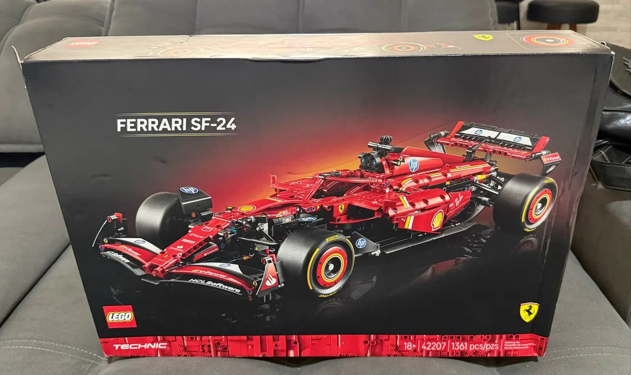Caixa Lego Ferrari SF-24 Vazia