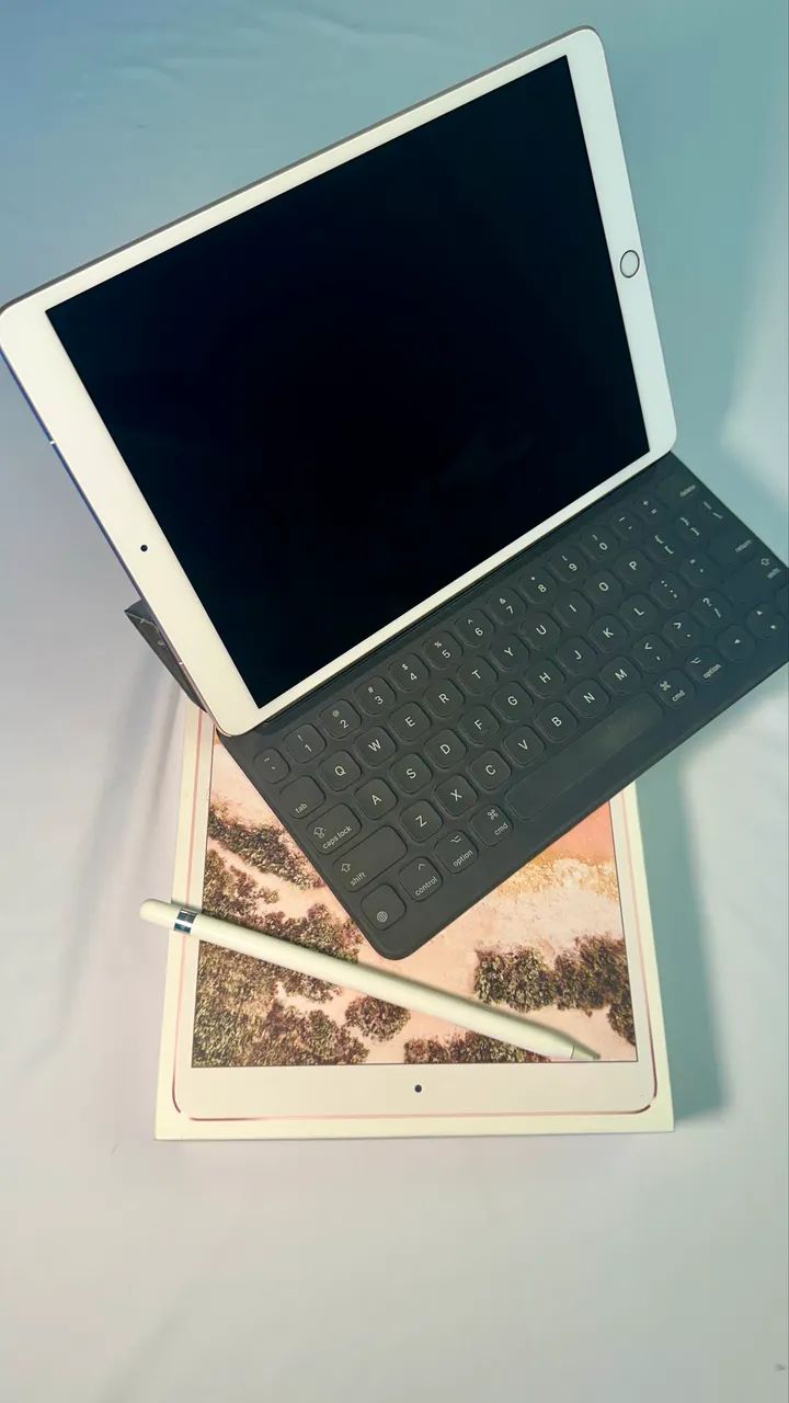 IPAD PRO (10,5 pol) ROSE 64GB + Celular  - Foto 2