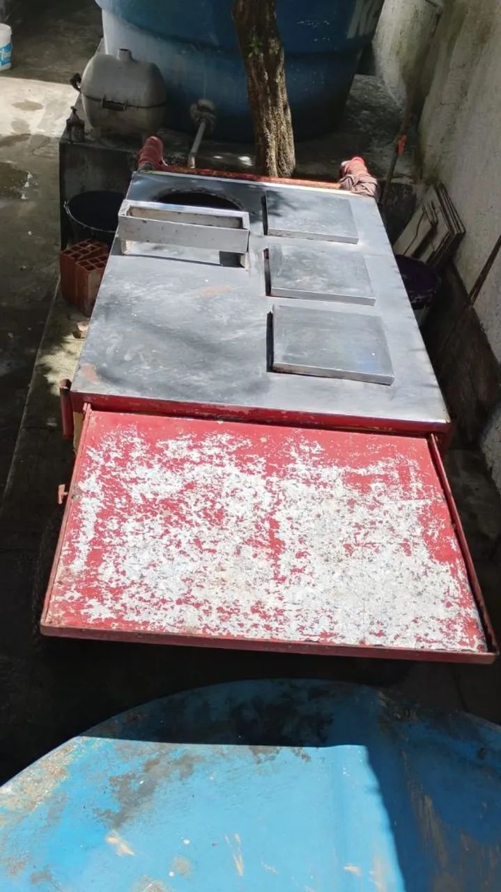 Carroça de Cachorro-quente em material resistente à corrosão  - Foto 3
