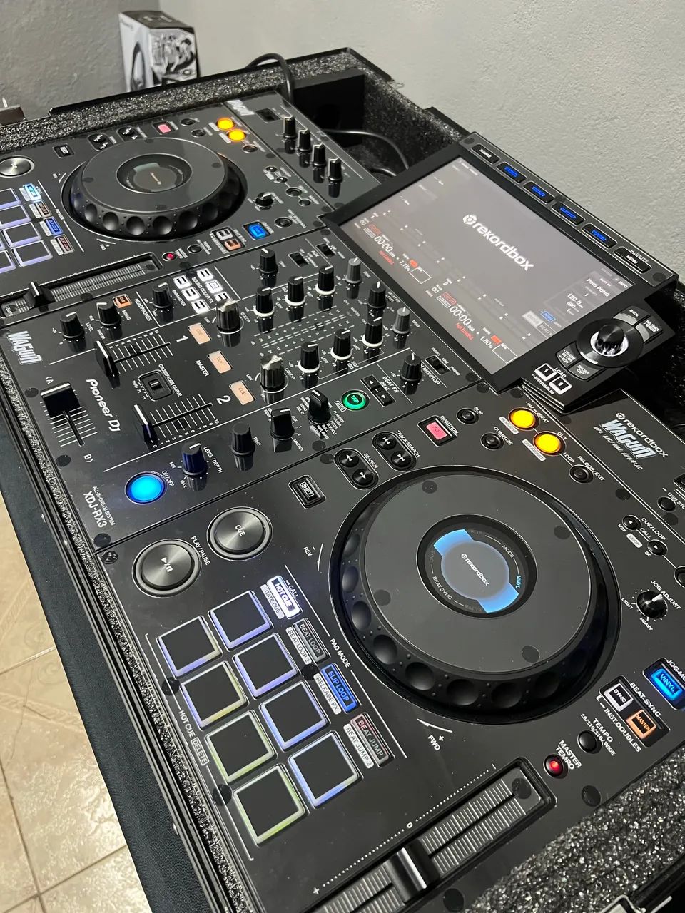 Pioneer XDJ-RX3 - Foto 2