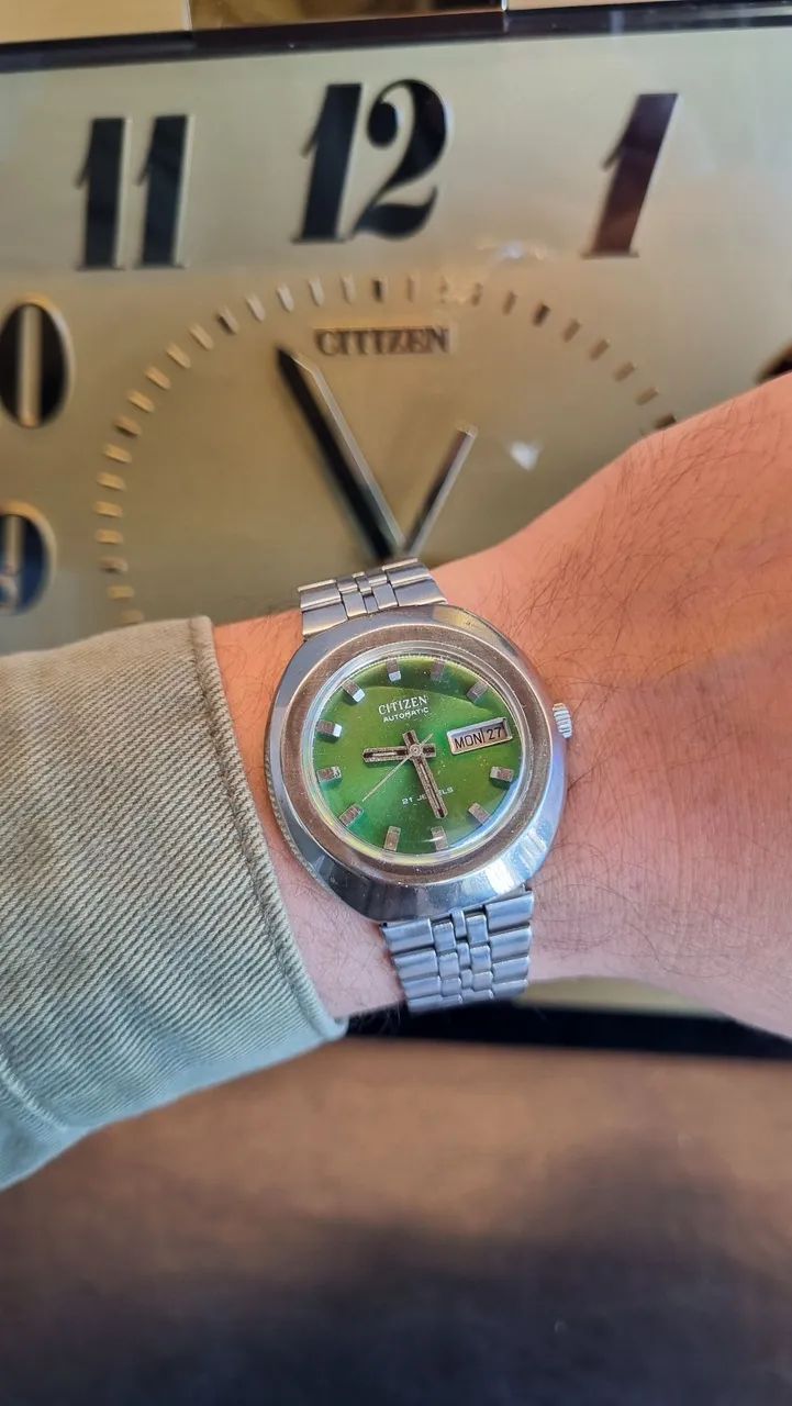 Relógio Citizen Automático "OVNI" (Verde) - Foto 3