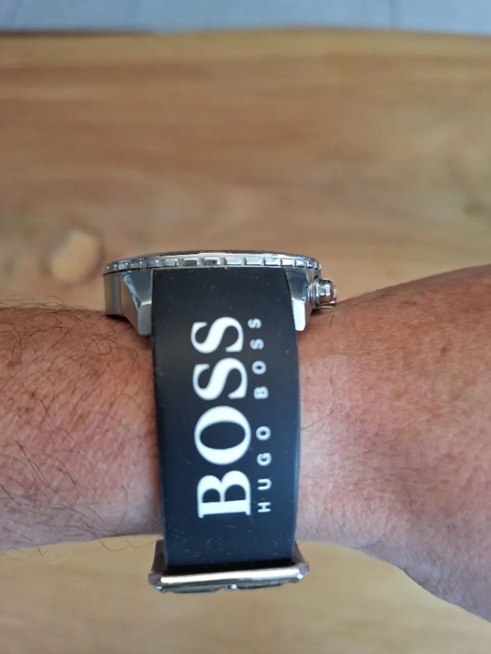 Relógio de pulso marca Hugo Boss, modelo HB1513441 - Foto 3