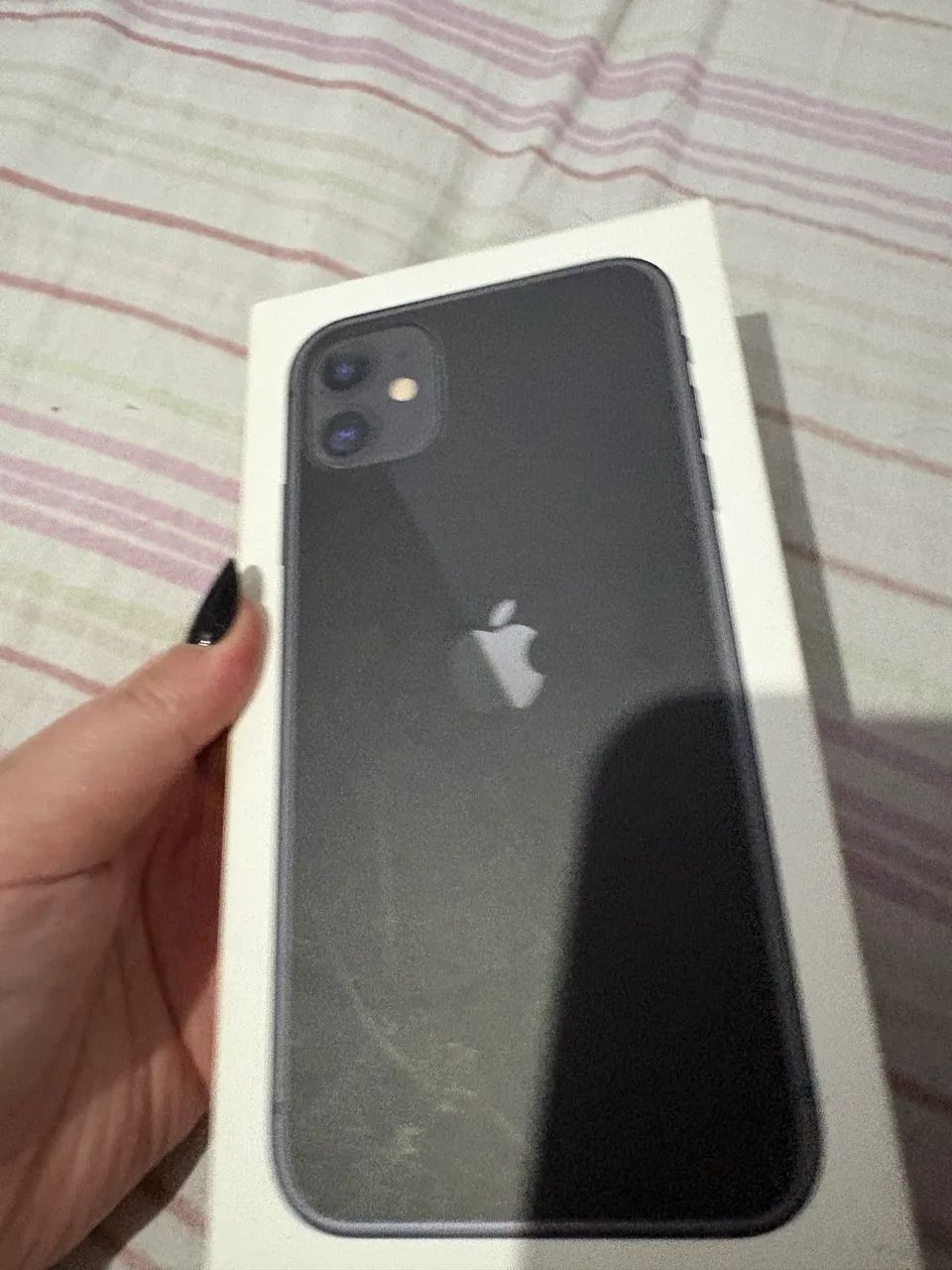 Vendo IPhone 11 - 64gb - Foto 3
