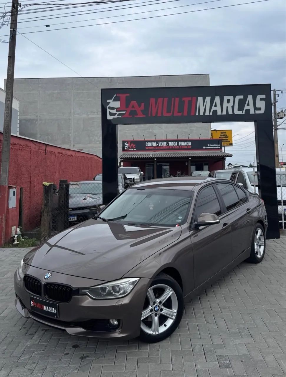 BMW 320I A 2.0 Turbo/activeflex 16V 184cv 4P 2013
