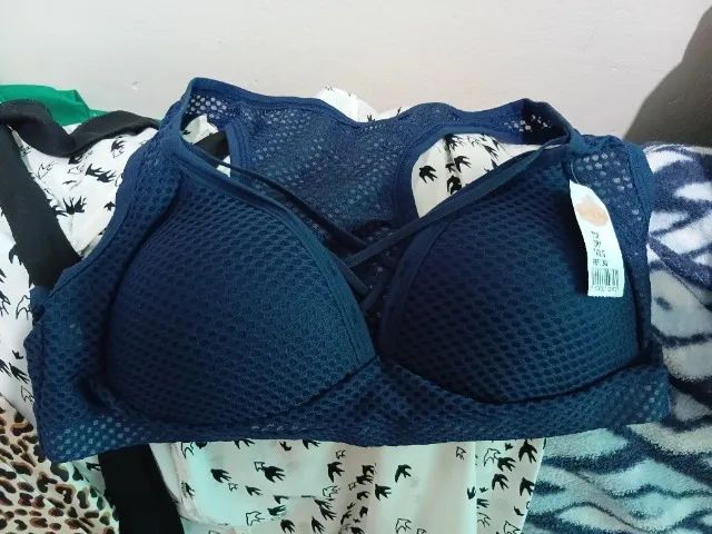 Kit Com 20 peças,  Calcinhas,  sutiã e Top - Foto 4