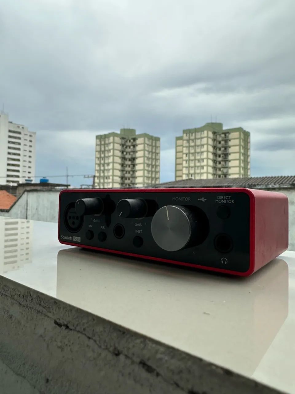 Scarlett Focusrite 2i2  - Foto 2