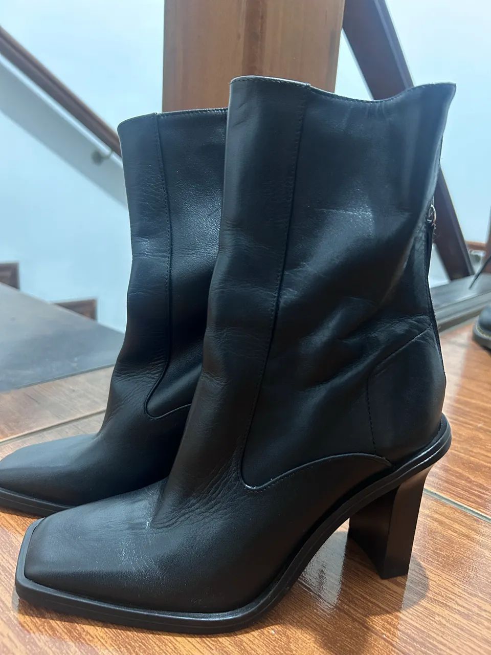 Bota Zara