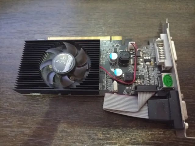 Placa de Vídeo NVIDIA GeForce GT 210 1GB - Funcionando Perfeitamente